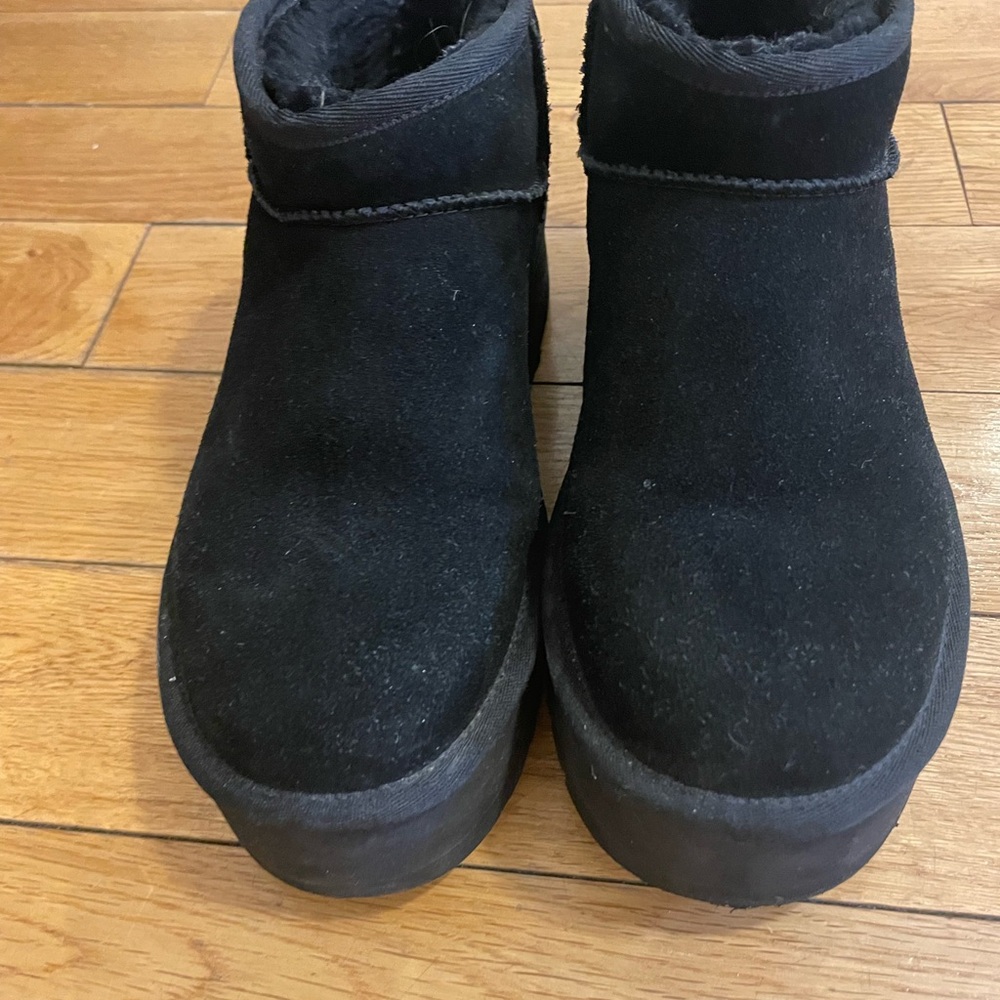 Stylish Black Ugg Platform Boots